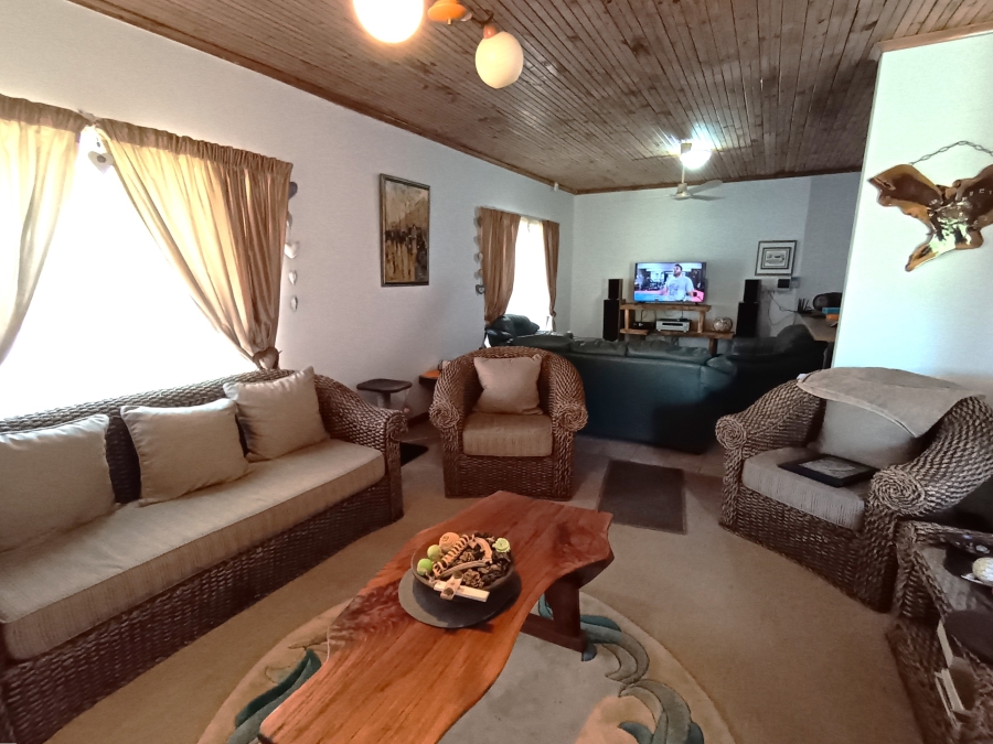 2 Bedroom Property for Sale in Noorsekloof Eastern Cape